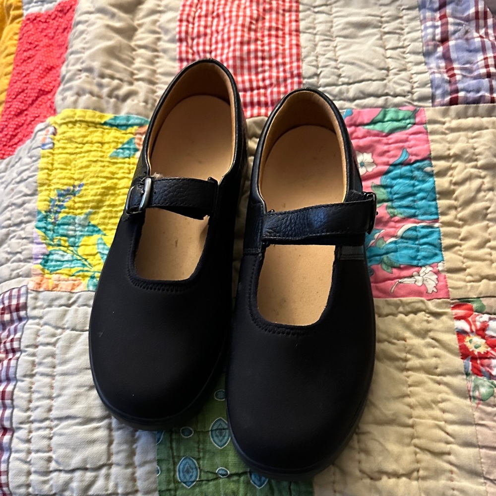 Classic Black women’s shoes